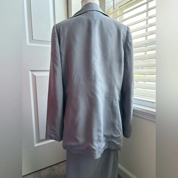 Casual Corner Silk Single Breasted Blazer & Sleeveless Maxi Dress - Picture 6 of 15